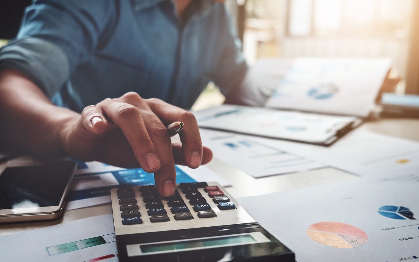 Parent working through child support figures