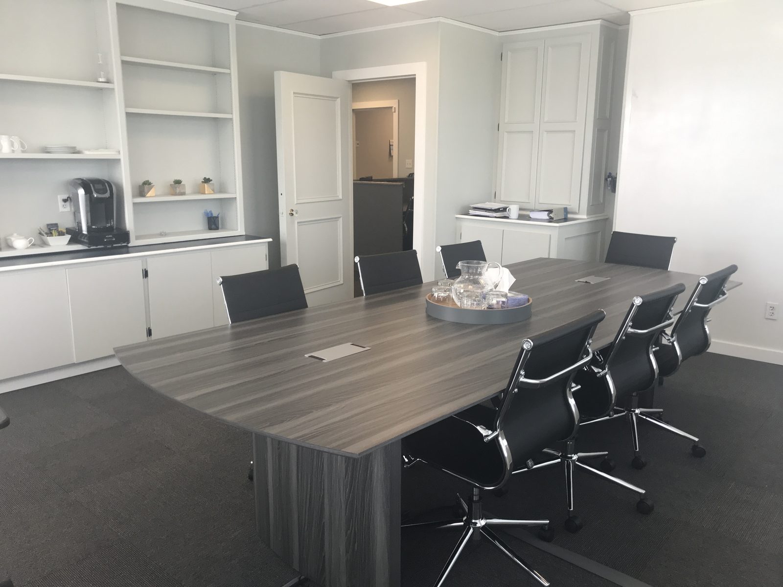 The boardroom at Victoria Mediation, 1842 Oak Bay Avenue